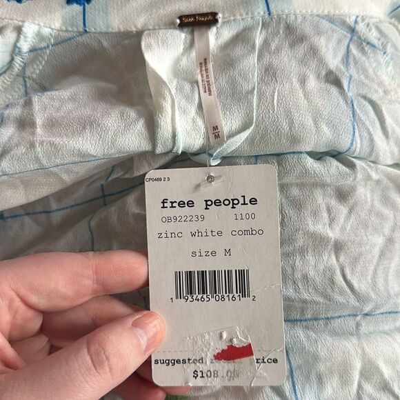 NWT Free People Women’s Button Up - Picture 6 of 7